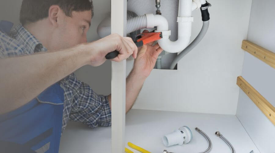 Expert burst pipe repair services in Poth, TX